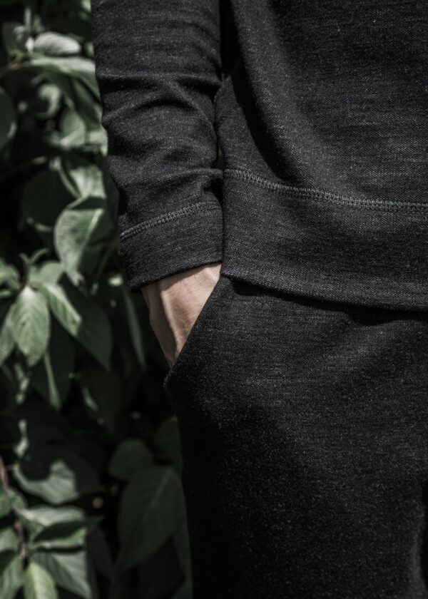 1/3 ZIP - BLACK